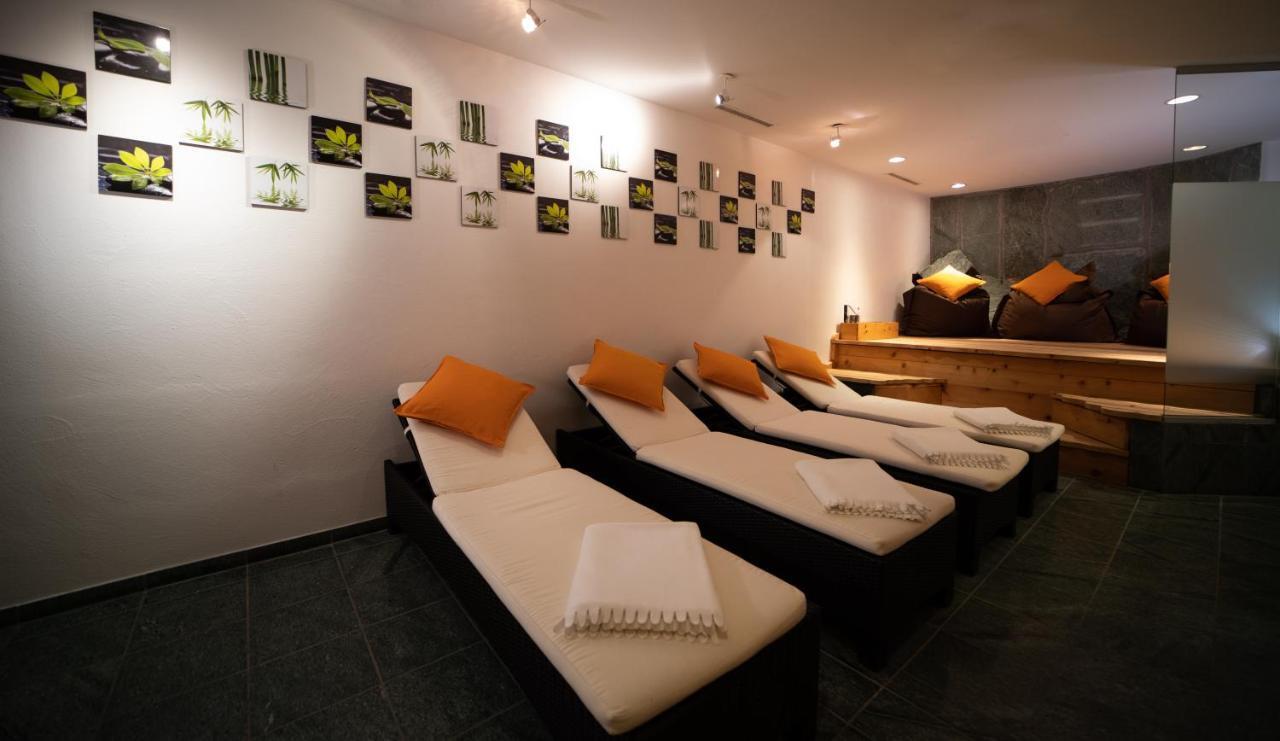 Hotel Chesa Surlej Silvaplana Kültér fotó